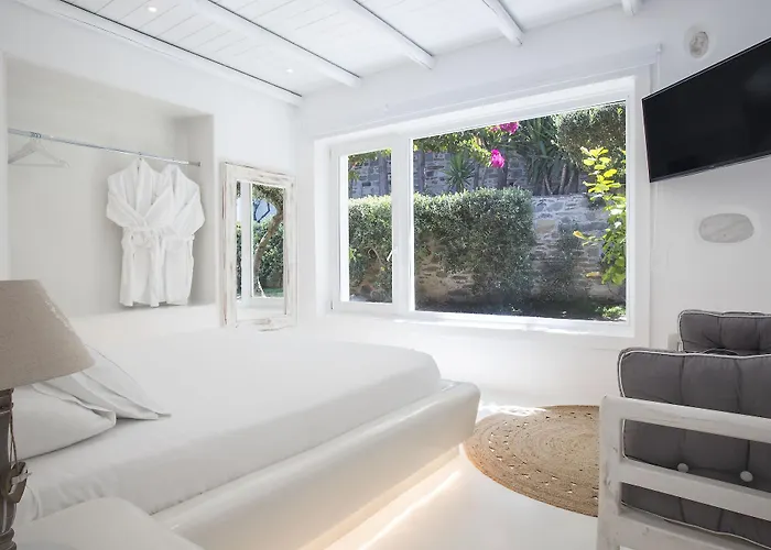 Palace - Adults Only